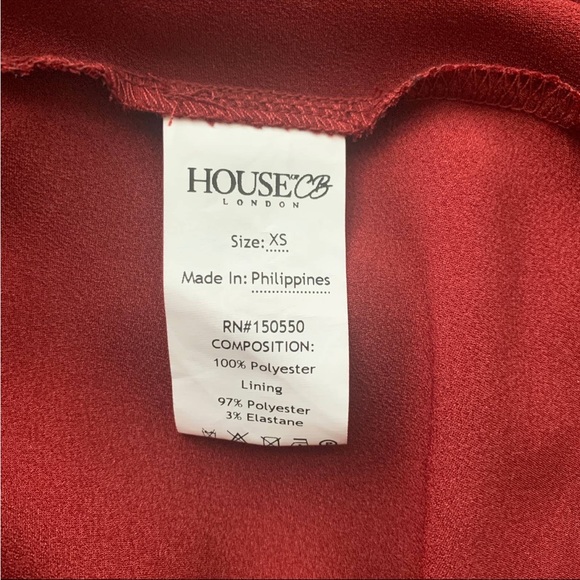 HOUSE OF CB Ottillie Sexy Open Back Puff Sleeves
Silky Satin Red Maxi Gown Dress - Picture 7 of 14